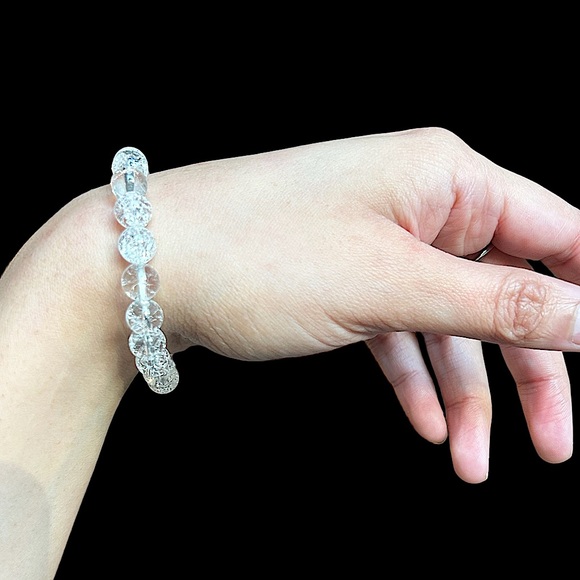 Crackled Quartz Bracelet - Picture 5 of 7